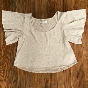 Abercrombie flowy ruffle sleeve